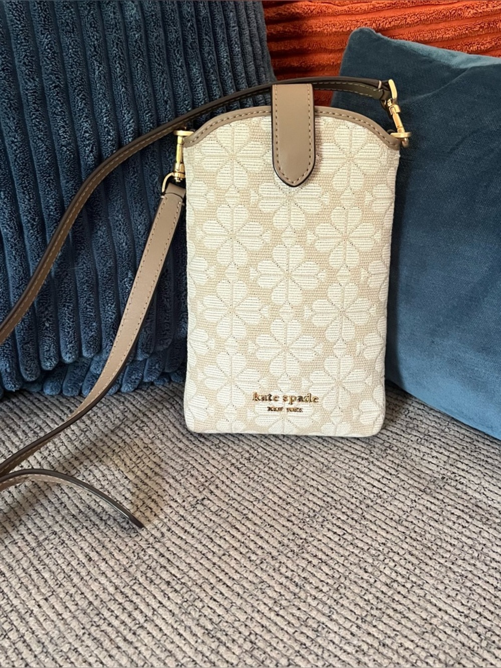 Kate Spade spade flower Jacard North South phone, Crossbody natural multicolor